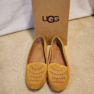 Ugg | Clair Suede Loafers